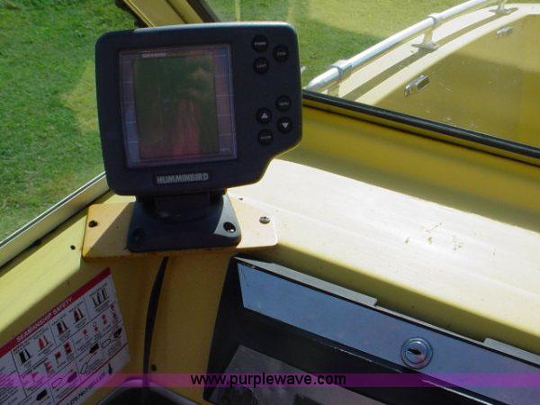 image for item 1001 1976 Cougar 15' boat