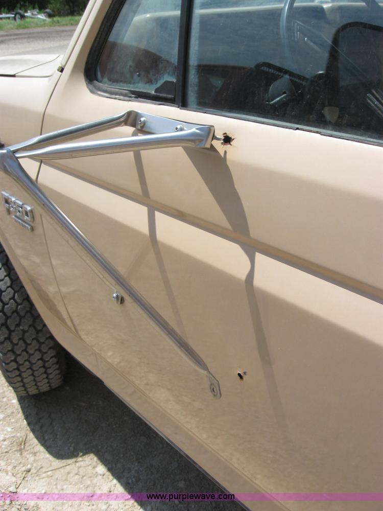 image for item 2014 1985 Ford F350 pickup truck