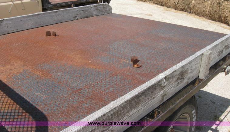 image for item 2015 1983 Ford F250 pickup truck