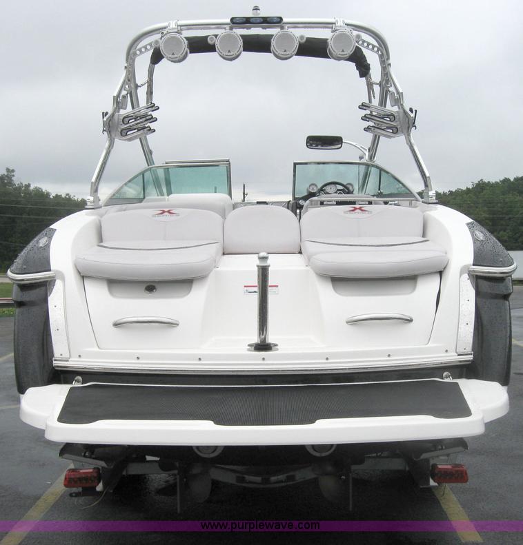 image for item 2090 2007 Mastercraft X-80 STS competition 28' ski boat with trailer