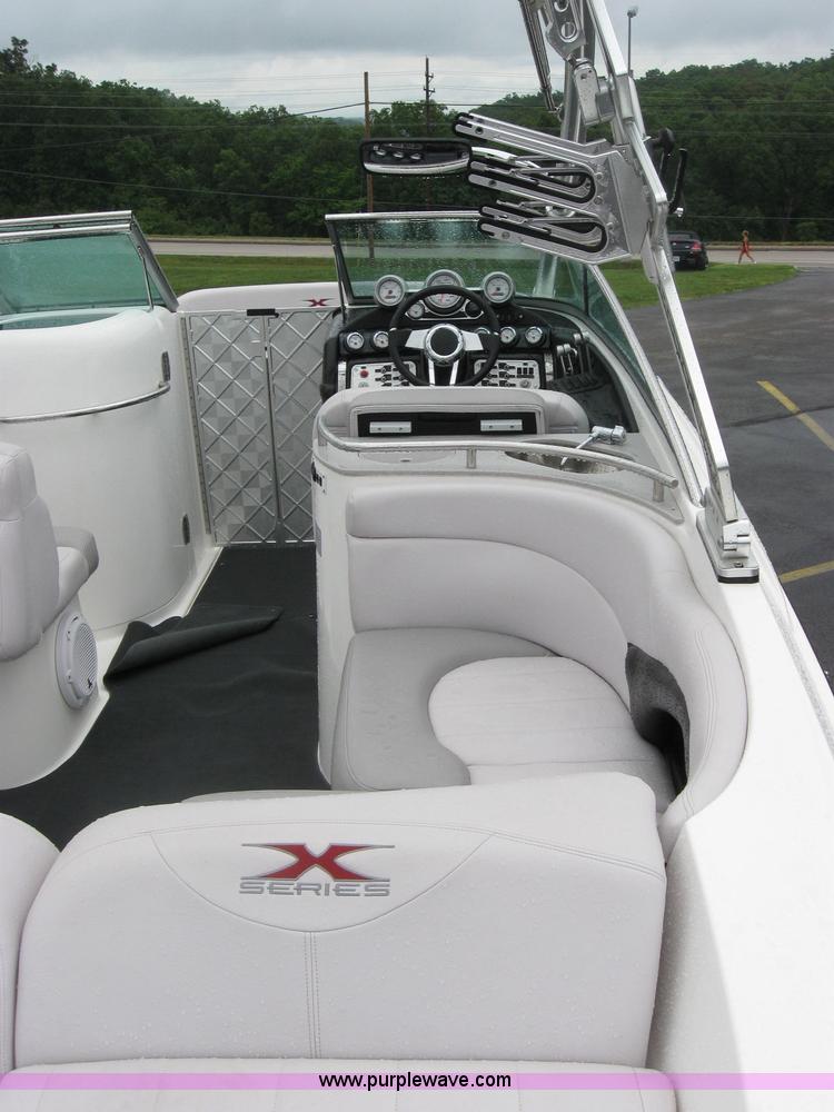 image for item 2090 2007 Mastercraft X-80 STS competition 28' ski boat with trailer