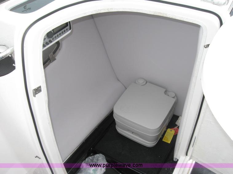 image for item 2090 2007 Mastercraft X-80 STS competition 28' ski boat with trailer