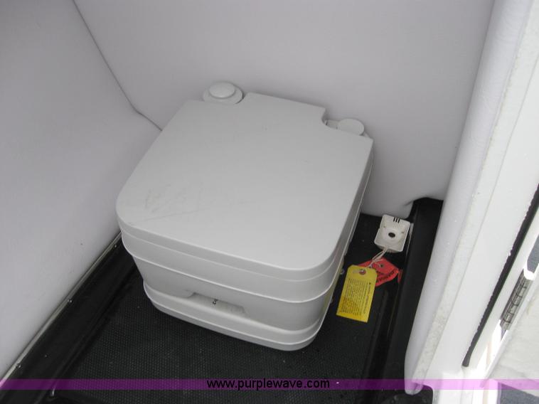 image for item 2090 2007 Mastercraft X-80 STS competition 28' ski boat with trailer