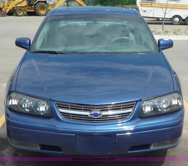 image for item 2151 2004 Chevrolet Impala LS