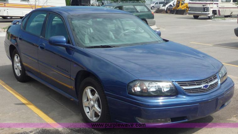image for item 2151 2004 Chevrolet Impala LS