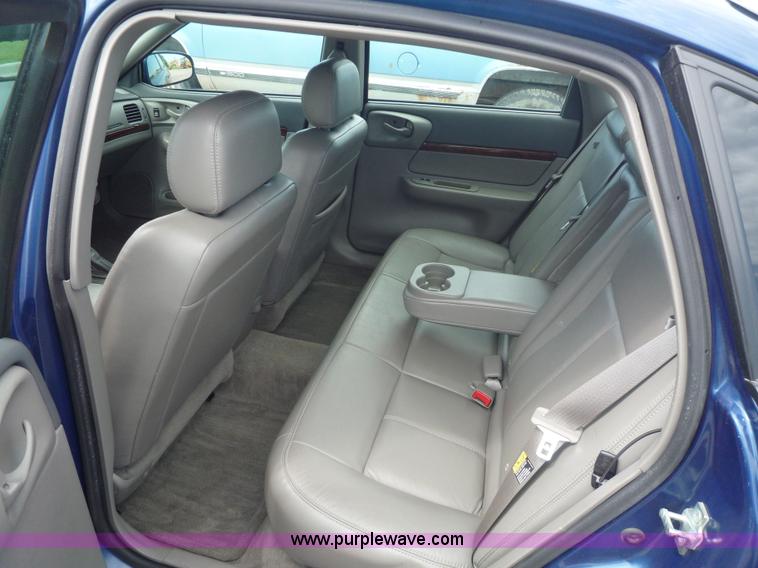 image for item 2151 2004 Chevrolet Impala LS