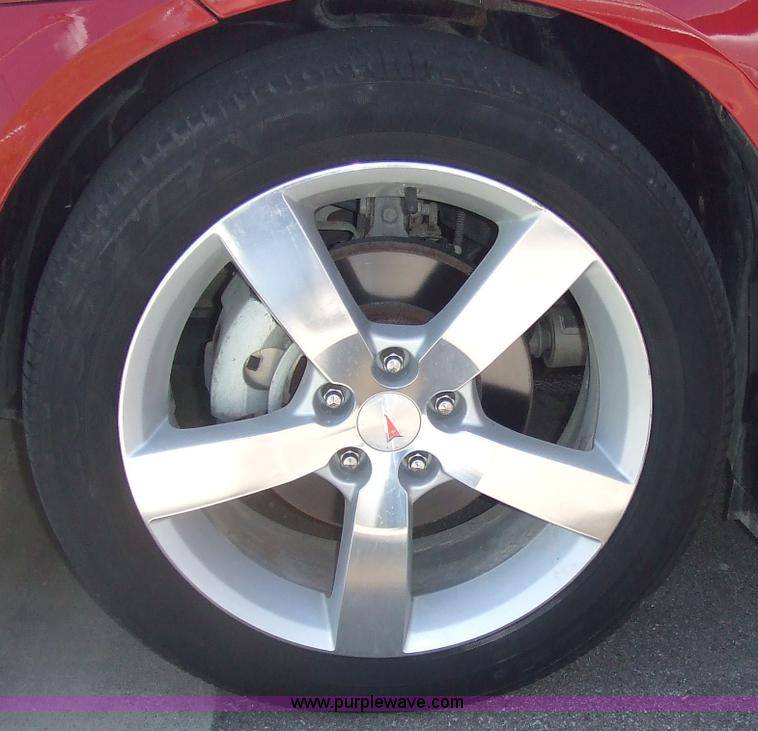 image for item 2152 2007 Pontiac G6 GT convertible