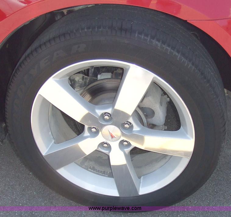 image for item 2152 2007 Pontiac G6 GT convertible