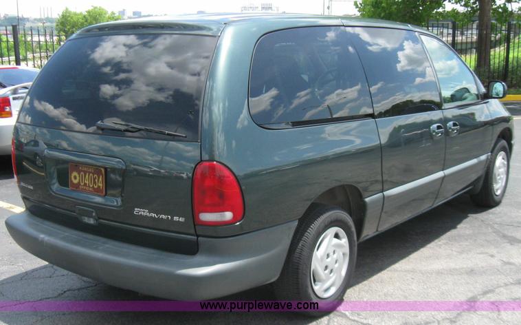 image for item 2244 2000 Dodge Grand Caravan SE minivan
