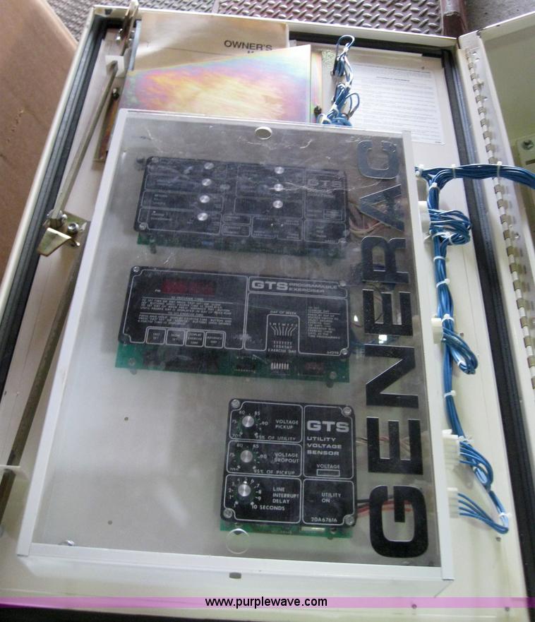 image for item 2281 Generac 90A04371-5 generator with transfer switch