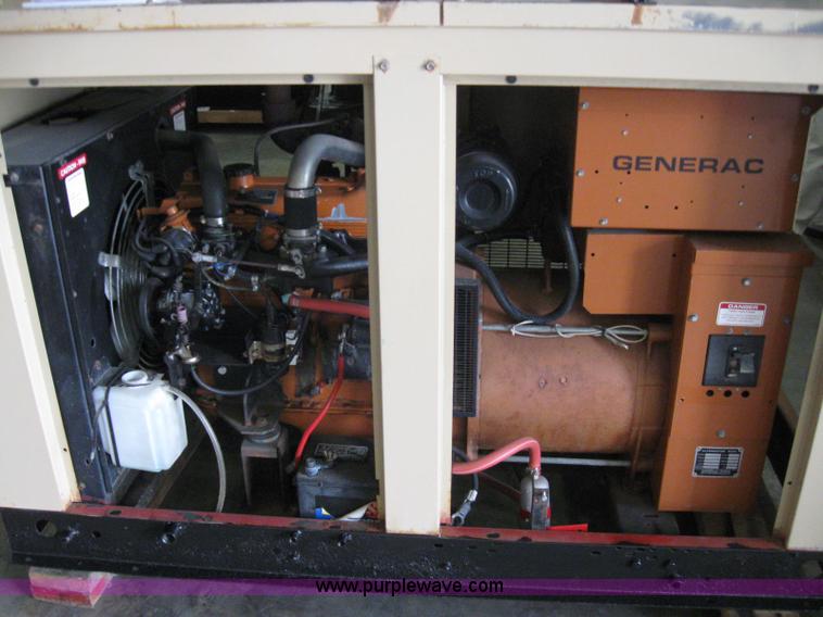 image for item 2281 Generac 90A04371-5 generator with transfer switch