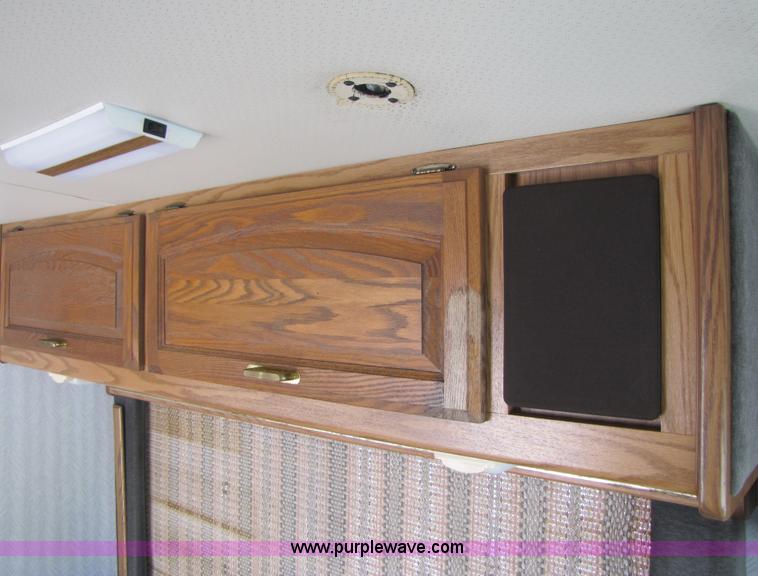 image for item 3381 1992 Fleetwood Pace Arrow RV