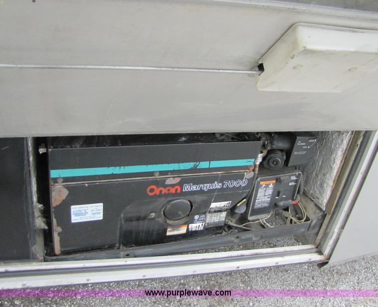 image for item 3381 1992 Fleetwood Pace Arrow RV