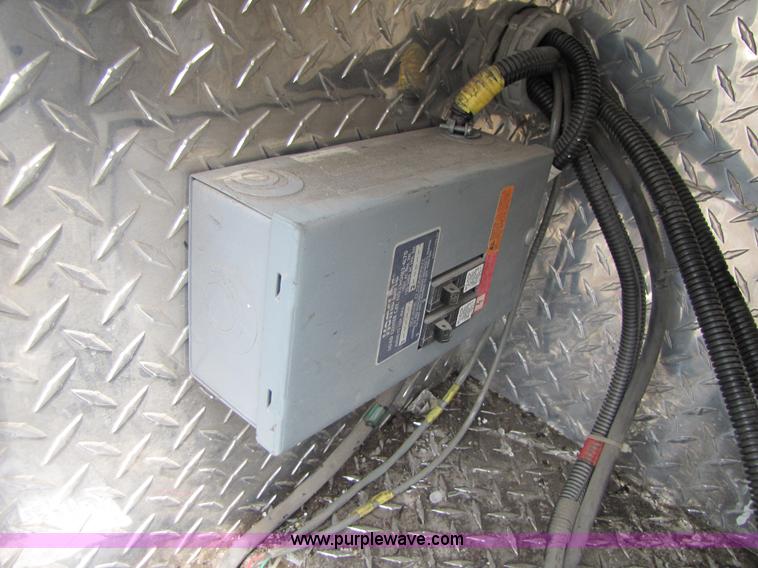 image for item 3510 1997 Ford F350 ambulance