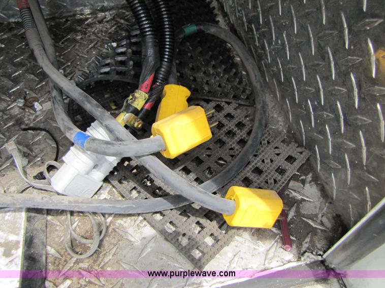 image for item 3510 1997 Ford F350 ambulance