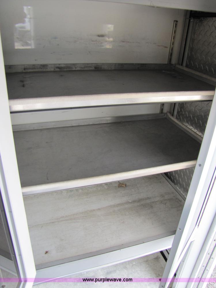 image for item 3510 1997 Ford F350 ambulance