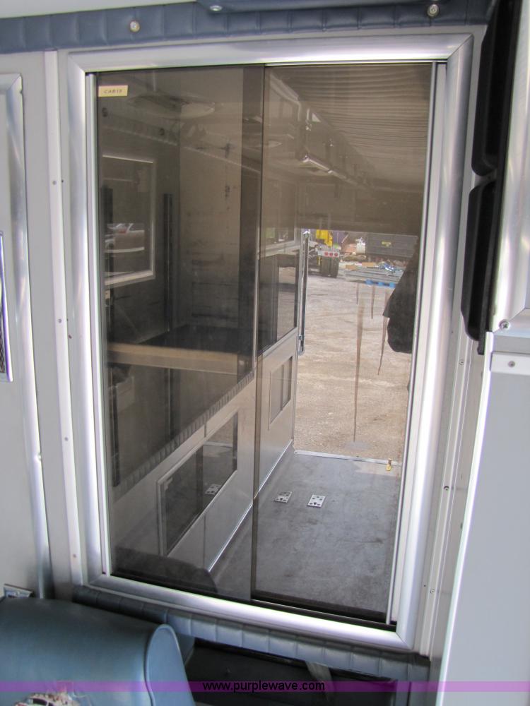 image for item 3510 1997 Ford F350 ambulance