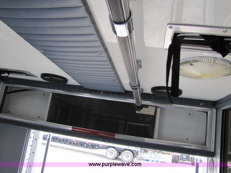 image for item 3510 1997 Ford F350 ambulance