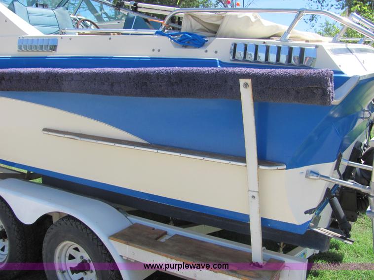 image for item 4616 1976 Glastron 25' cabin cruiser boat with trailer