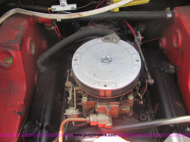 image for item 4616 1976 Glastron 25' cabin cruiser boat with trailer