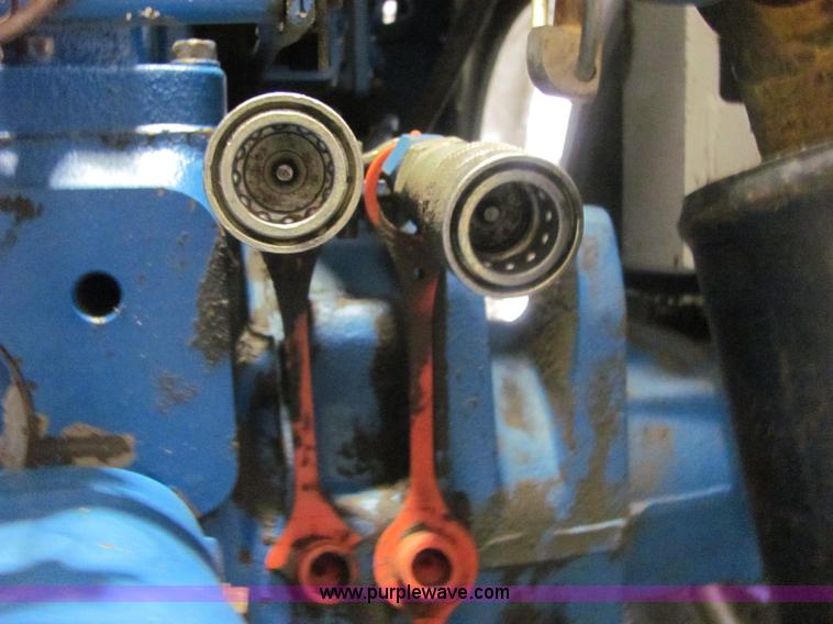 image for item 4637 Ford New Holland 2120 tractor