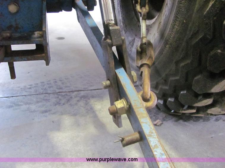 image for item 4637 Ford New Holland 2120 tractor