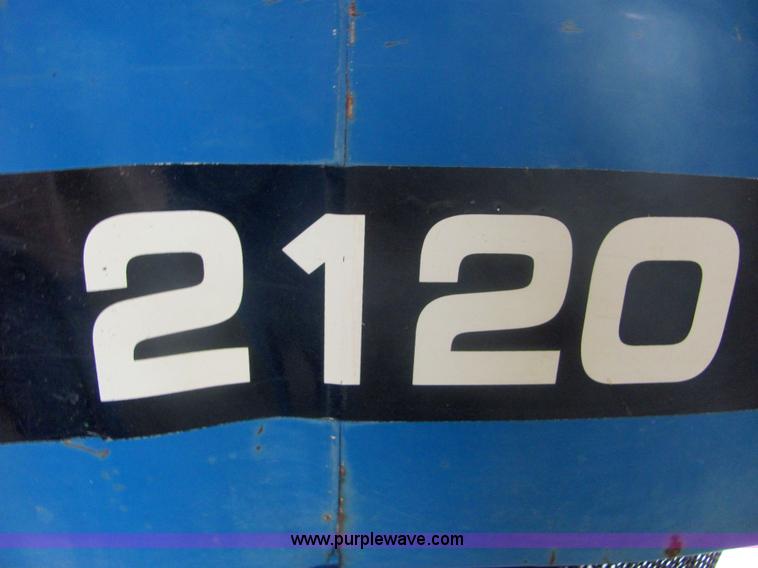 image for item 4637 Ford New Holland 2120 tractor