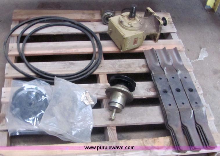 image for item 4638 Land Pride AFM4016 16' finish mower