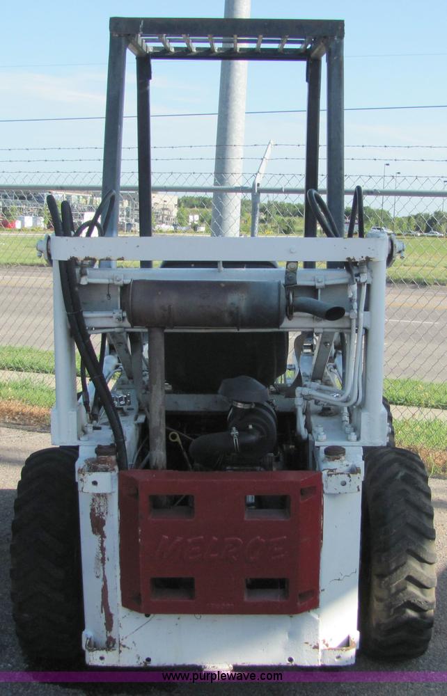 image for item 4762 Bobcat M600 skid steer