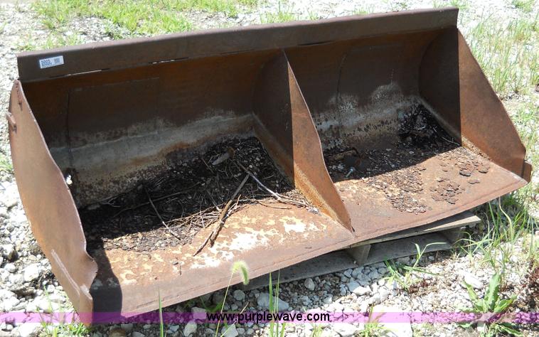 image for item 5005 60" GP bucket