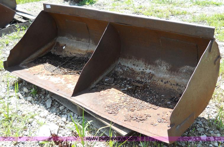 image for item 5005 60" GP bucket