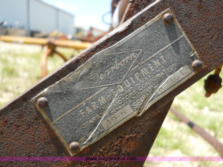 image for item 5009 Dearborn 19-6 dirt scoop