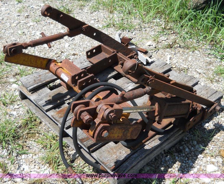 image for item 5014 Three point conversion with cylinder for International tractor
