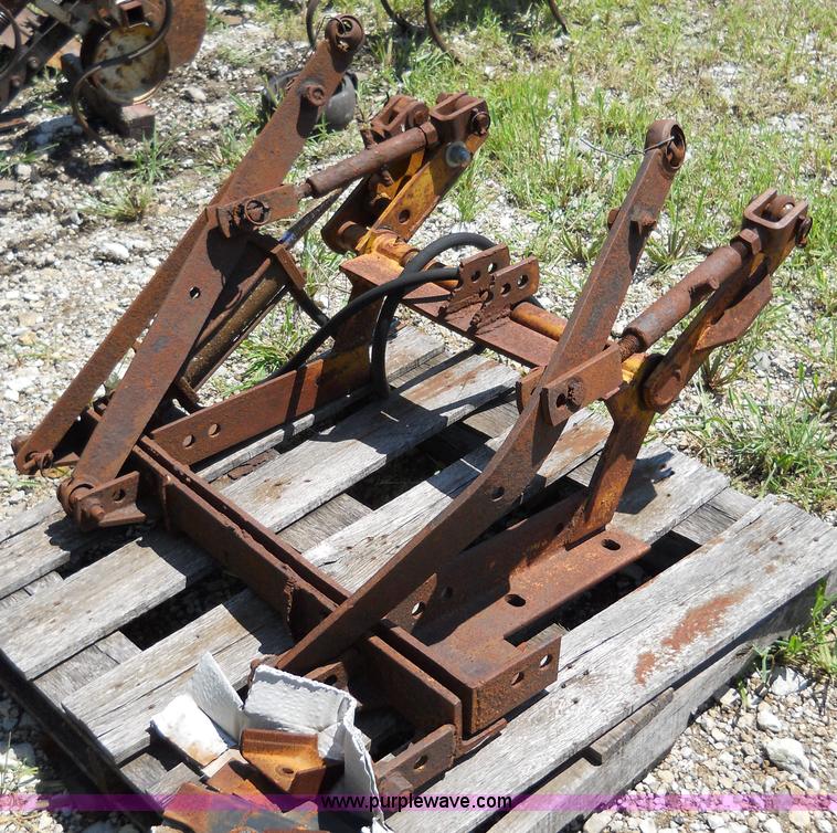 image for item 5014 Three point conversion with cylinder for International tractor