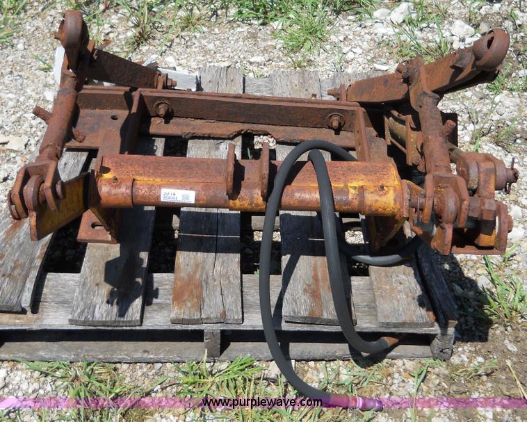 image for item 5014 Three point conversion with cylinder for International tractor