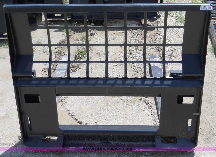 image for item 5015 Pallet fork skid steer attachment