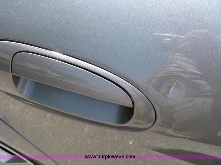 image for item 5035 2007 Ford Taurus SE