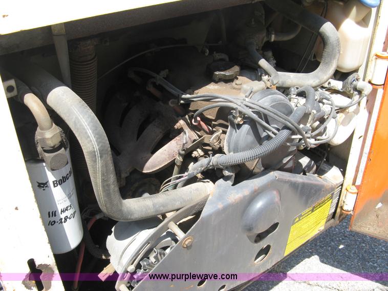 image for item 5036 1989 Bobcat 642B skid steer