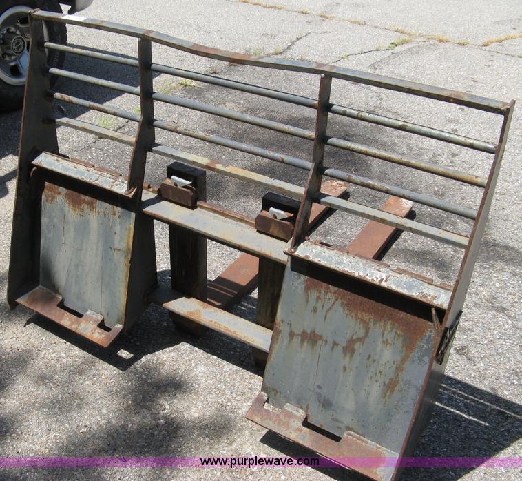 image for item 5038 Sayer quick attach pallet forks skid steer attachment