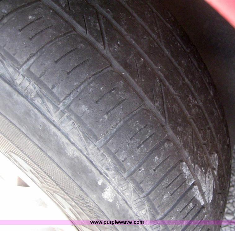 image for item 6100 1998 Dodge Intrepid