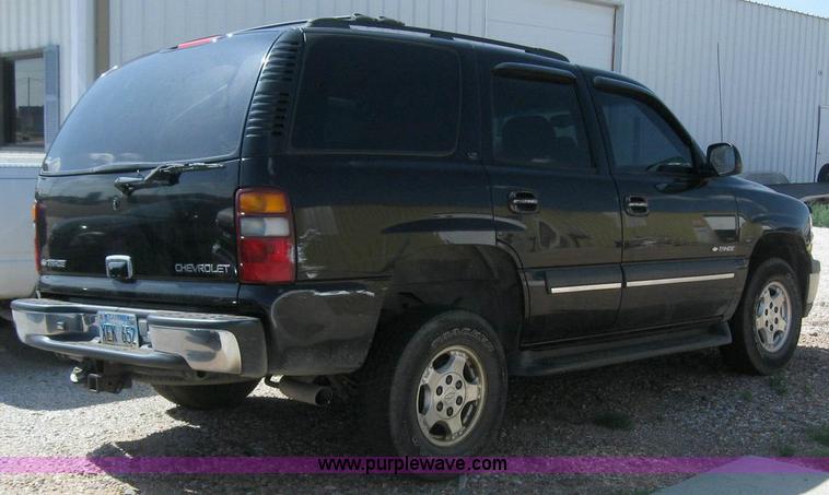 image for item 6102 2002 Chevrolet Tahoe
