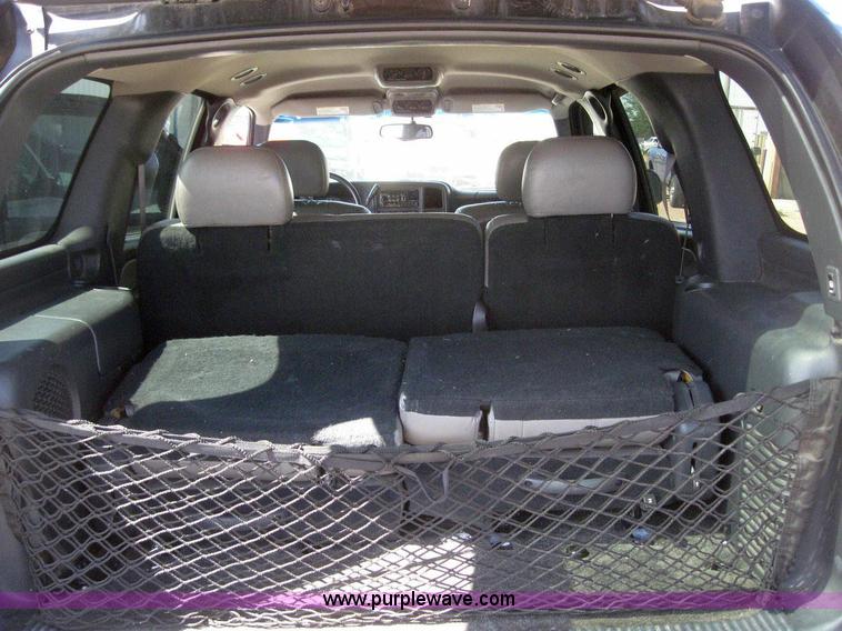 image for item 6102 2002 Chevrolet Tahoe