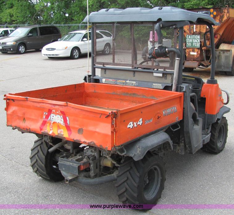 image for item 6735 Kubota RTV 900 utility vehicle