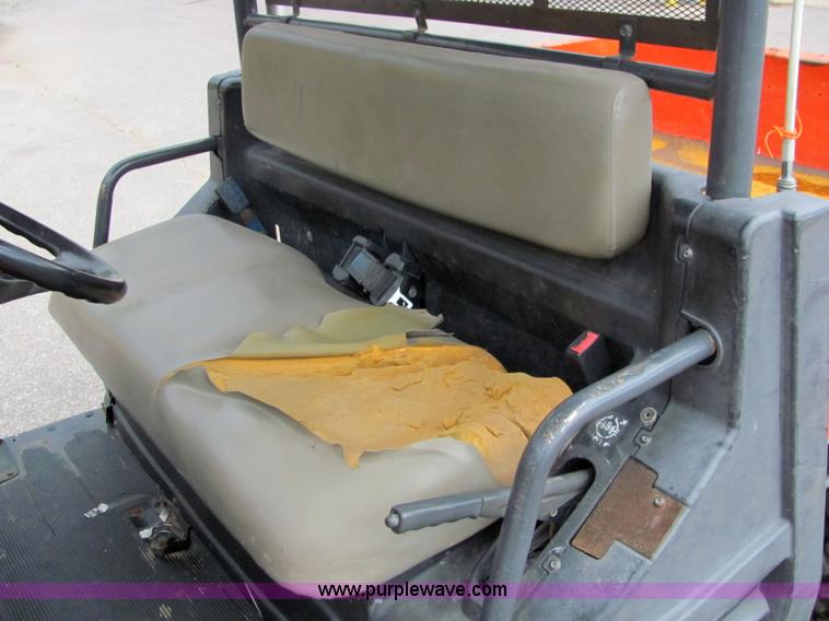 image for item 6735 Kubota RTV 900 utility vehicle