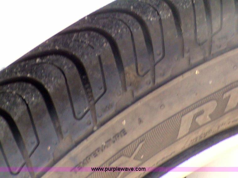 image for item 6819 2002 Chevrolet Cavalier