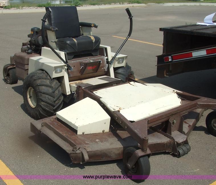 image for item 7103 Grasshopper 721D riding mower