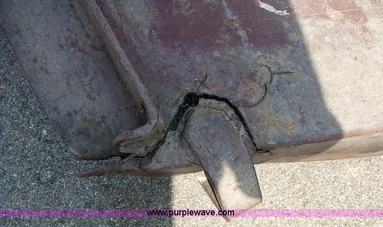 image for item 7103 Grasshopper 721D riding mower