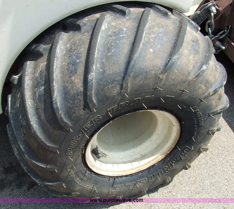 image for item 7103 Grasshopper 721D riding mower