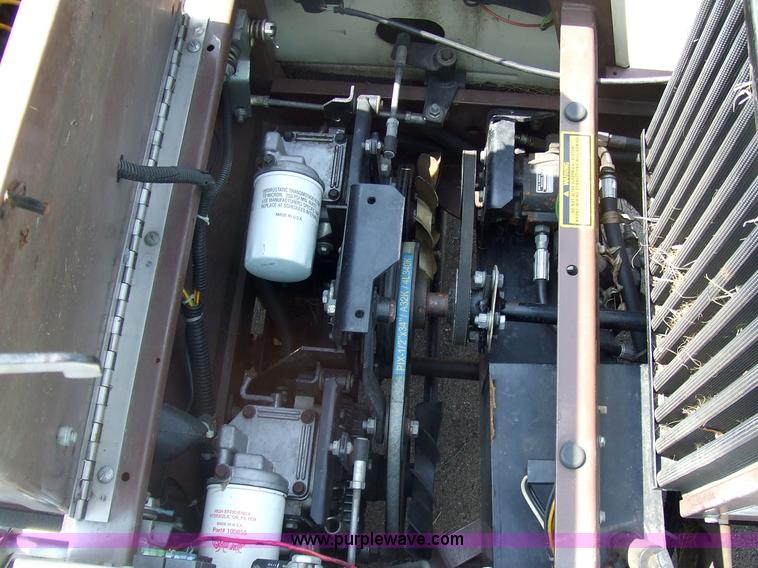 image for item 7103 Grasshopper 721D riding mower