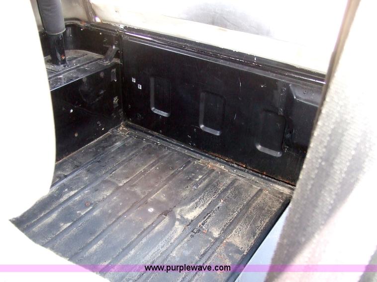 image for item 7107 1993 Jeep Wrangler